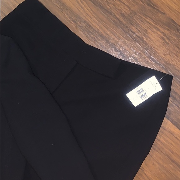 Black and gold Tahari suit - Picture 6 of 7